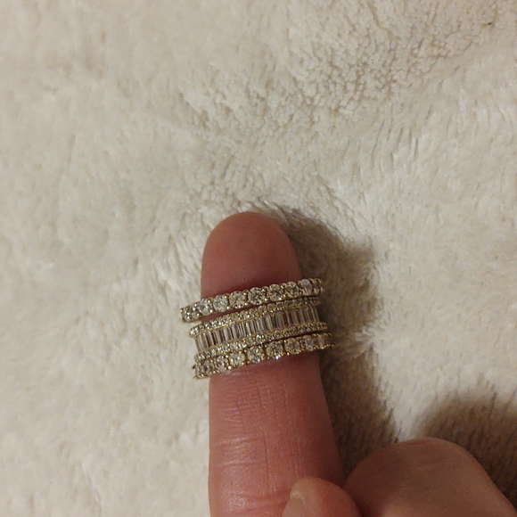 3/$30 Three rings - Picture 3 of 5